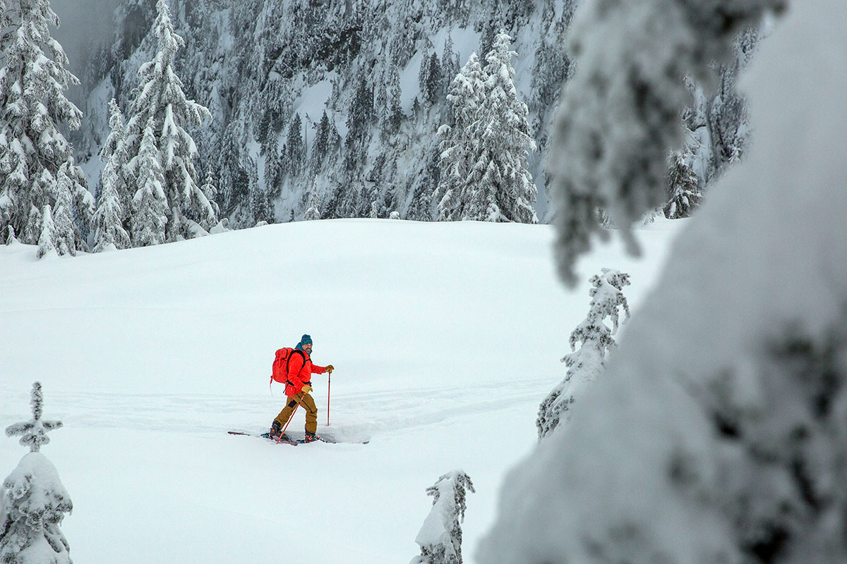 Norrona Trollveggen hardshell jacket (skinning)